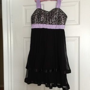Adorable Size 12 girls formal dress